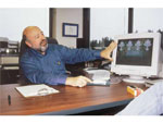 Al Lowe en plena jornada laboral